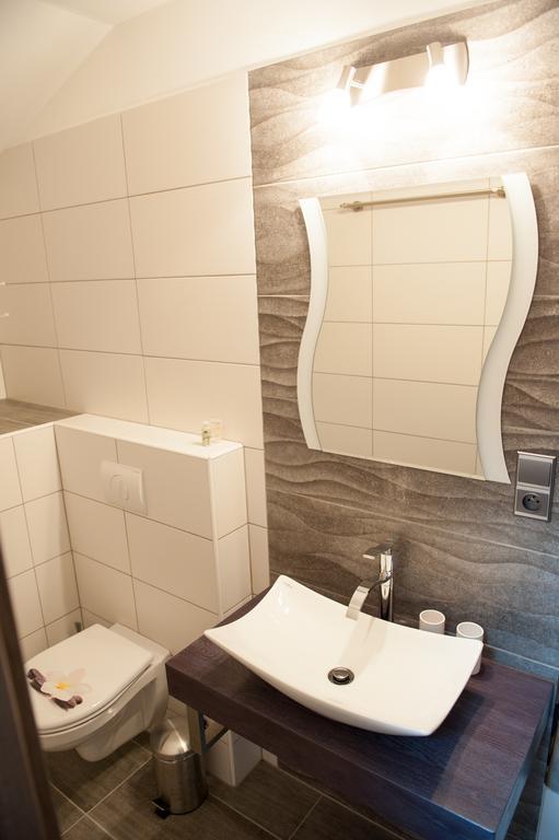 Ferienwohnung Luxusni Apartman Nmnm Mezonet Nove Mesto na Morave Exterior foto